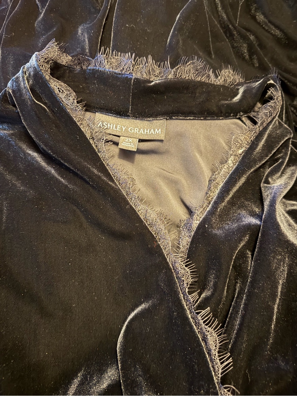 Sleeveless Ashley Graham Black Velvet Wrap Dress - Picture 5 of 5